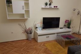 Rijeka - centar, 68m2, Rijeka, Wohnung