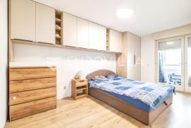 Zagreb, Srednjaci prekrasan trosoban stan 66m2 na 18. katu, Zagreb, Daire