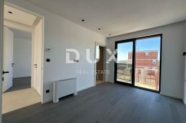 OTOK KRK, GRAD KRK - Penthouse 3S+DB sa krovnom terasom, Krk, Daire