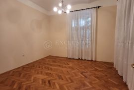 VOLOSKO, PREKRASAN STAN U VILI 50M OD MORA, RIJETKOST U PONUDI, Opatija, Appartment