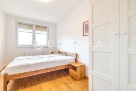 Zagreb, Lovinčićeva, dvosoban stan za najam + GPM, NKP 71.29 m2, Zagreb, Flat