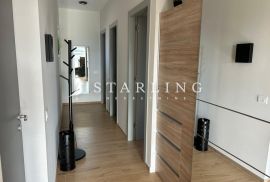 NAJAM, STAN, GREGOVICA, 115 m2, Pula, Apartamento