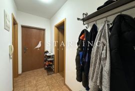 STAN, PRODAJA, ZAGREB, SESVETE, 79 m2, 4-soban, Zagreb, Daire