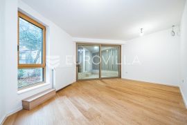 Maksimir Petrova NOVOGRADNJA dvosoban stan 75 m2, Zagreb, Appartment