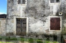 KAMENA KUĆA ZA RENOVACIJU, Marčana, Maison