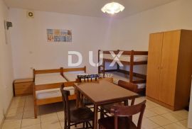 ISTRA, POREČ - Apartmanska kuća na pogodnoj lokaciji, Poreč, بيت