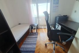 TURNIĆ-ODLIČAN STAN ZA ŽIVOT ILI INVESTICIJU, 54 m2,3SKL, Rijeka, Appartement