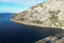 Kuća sa bazenom na obali mora, Senj, Maison