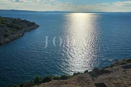 Građevinsko zemljište 1.red do mora, Senj, Земля