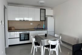 Drenova-prekrasan 1s+db stan za najam s balkonom, Rijeka, Appartment