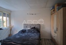 Osijek, stan na Jugu 2 za prodaju, Osijek, Appartement