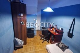 Novi Sad, Centar, Trg Mladenaca, 4.0, 85m2, Novi Sad - grad, Appartamento