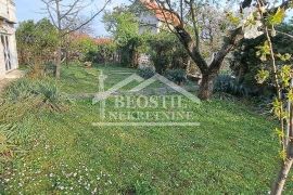 Čukarica - Rušanj - 200m2+5.3a ID#17257, Čukarica, Casa