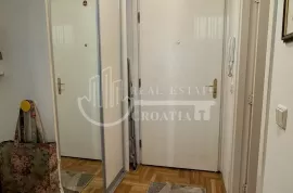 Prodaja, Trešnjevka jednosoban stan sa spremištem 53m2, Zagreb, Apartamento