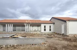 Svetvinčenat, luksuzna prizemica sa bazenom, Svetvinčenat, Casa