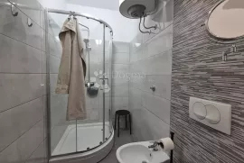 Osunčan stan s pogledom na Brijune, Vodnjan, Appartement