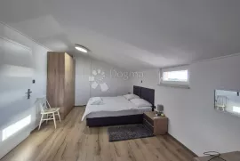 Osunčan stan s pogledom na Brijune, Vodnjan, Appartement