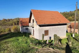 Kuća na mirnoj lokaciji nadomak Krapinskih Toplica!, Krapinske Toplice, Maison