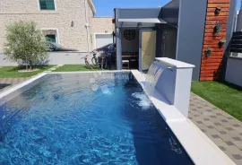 Villa 100m od mora, Privlaka, Σπίτι