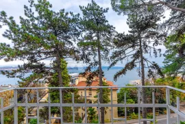 OPATIJA, VILLA; 2s+db, 112m2 sa garažnim mjestom, Opatija, Διαμέρισμα