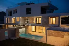 Ekskluzivan duplex s bazenom, 100 m od mora, Zadar - Okolica, Appartamento