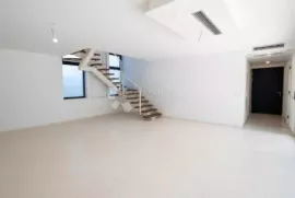 Ekskluzivan duplex s bazenom, 100 m od mora, Zadar - Okolica, Appartamento