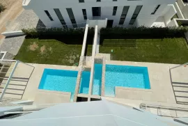 Ekskluzivan duplex s bazenom, 100 m od mora, Zadar - Okolica, Appartamento