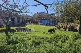 Ekskluzivno!! Gospodarska zgrada i građevinsko zemljiište, Vodnjan, Terrain