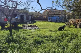 Ekskluzivno!! Gospodarska zgrada i građevinsko zemljiište, Vodnjan, Terrain