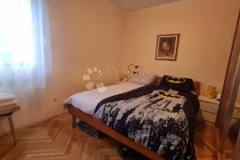 Šarmantni stan s pogledom na more, Split, Appartement