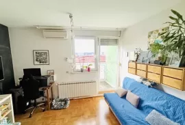 Jedinstveni stan s terasom i parkirnim mjestom !, Zagreb, Wohnung