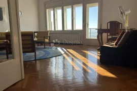 BULEVARD -GOSPODSKI STAN 89m2, Rijeka, Daire