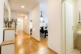 DARWINOVA, ČETVEROSOBAN STAN SA 2 GPM, Zagreb, Flat