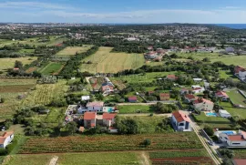 IDEALNO GRAĐ. ZEMLJIŠTE 830 M2 - Fažana okolica, Fažana, Terrain