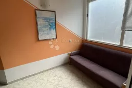 Stan u Vodicama u blizini mora, Vodice, Appartement