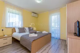 Atraktivan apartman za najam 200 m od mora!, Kostrena, Διαμέρισμα