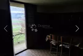 VIKEND KUĆICA-PRILIKA ZA INVESTITORE, Virje, Haus