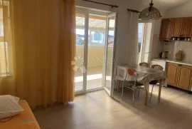 Stan u Vodicama s prekrasnim pogledom na more, Vodice, Apartamento