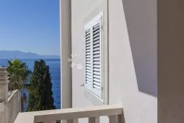 DRVENIK, VILLA UZ MORE - 4 ZVJEZDICE, Gradac, Ev