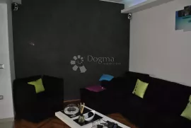 Rovinj, Istra – Elegantan 2SS+DB stan u blizini centra i mora, Rovinj, Wohnung