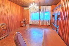 Prostran stan 175 m2 na Črnomercu, Zagreb, Apartamento