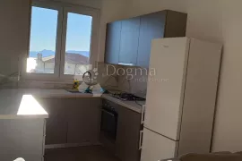 Rijeka, Srdoči stan sa 3 spavaće sobe i garažom, prodaja, Rijeka, Appartment