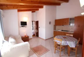 Kuća sa apartmanima, Rovinj, Famiglia