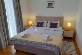 Kuća sa apartmanima, Rovinj, Famiglia