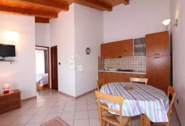 Kuća sa apartmanima, Rovinj, Famiglia