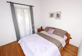 Kuća sa apartmanima, Rovinj, Famiglia