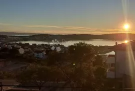 Građevinsko Zemljište S Projektom Za Villu, Trogir, Terreno