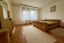 STAN ZA NAJAM U KUĆI, MAKSIMIR, POŽARINJE, Zagreb, Flat