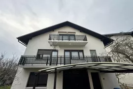 STAN ZA NAJAM U KUĆI, MAKSIMIR, POŽARINJE, Zagreb, Flat