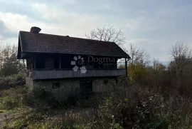 AUTOHTONA KUĆA U blizini Kupe,, Ribnik, Σπίτι